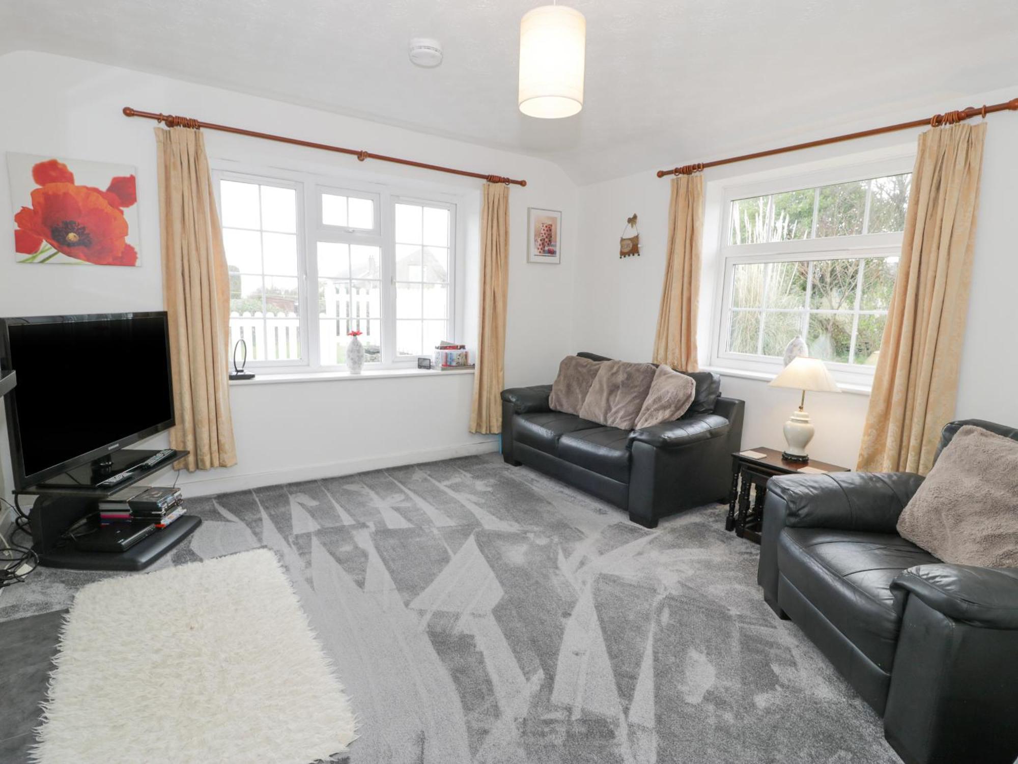 Halcyon Annexe Moelfre