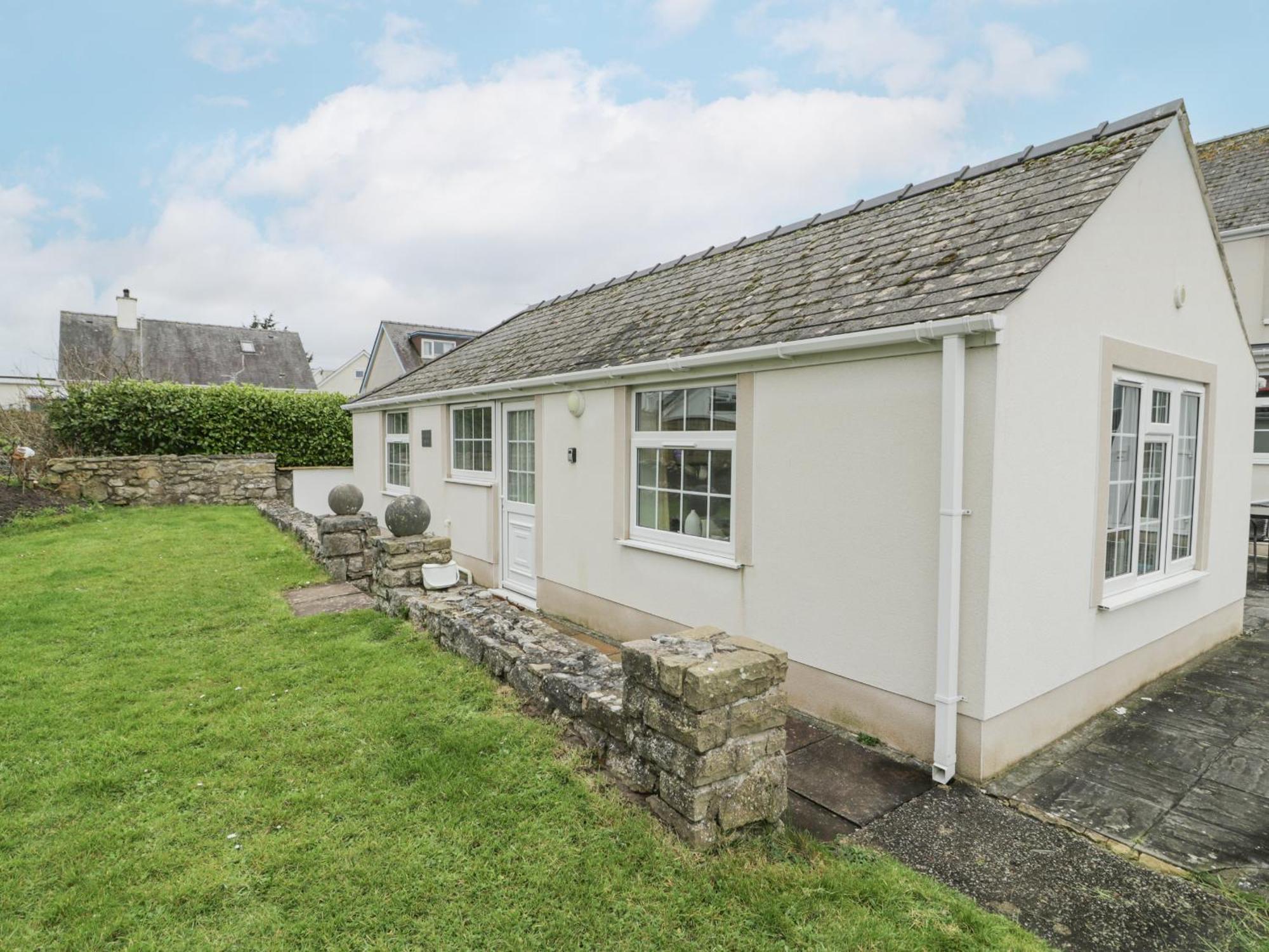 Holiday home Halcyon Annexe